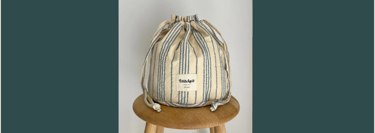 Nye fine Strikkekits 💮 PetiteKnits nye strikketasker