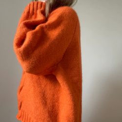 Aegyo Knit, Busan Sweater