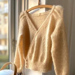 Refined Knitwear, Casia Crossover