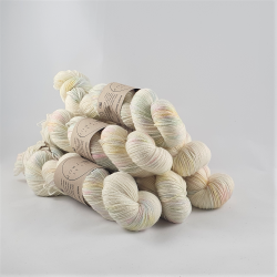 Knit by Moltrup, Merino Sock - Magic Macarons