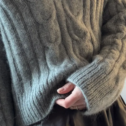 Garnpakke - Other Loops, Tulip Loop V-Neck