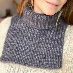 Refined Knitwear, Uva Neck