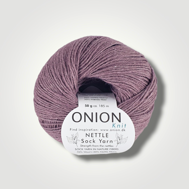 Onion, Nettle Sock Yarn - Pudder