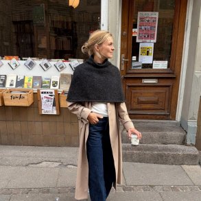 Strikke Kit - PetiteKnit, Ivy Cape
