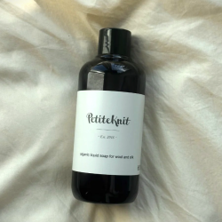 PetiteKnit, kologisk Uldsbe