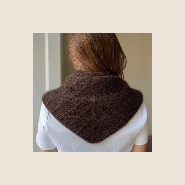 Refined Knitwear, Linea Scarf Triangular