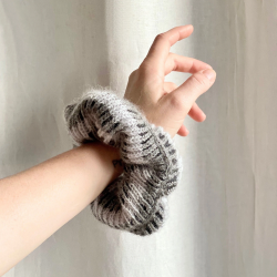 Sharins, Big Brioche Scrunchie