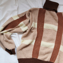 Sharins, Hubertus Sweater