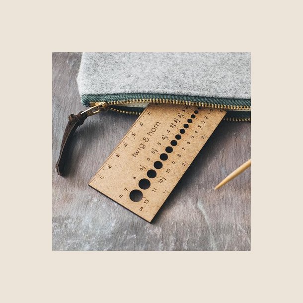 Twig &amp; Horn, Small Gauge Ruler - Pindemåler