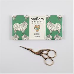 Strikke Gave - Storkesaks og Gourmetchokolade