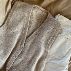 My Favourite Things Knitwear, Vest No. 7